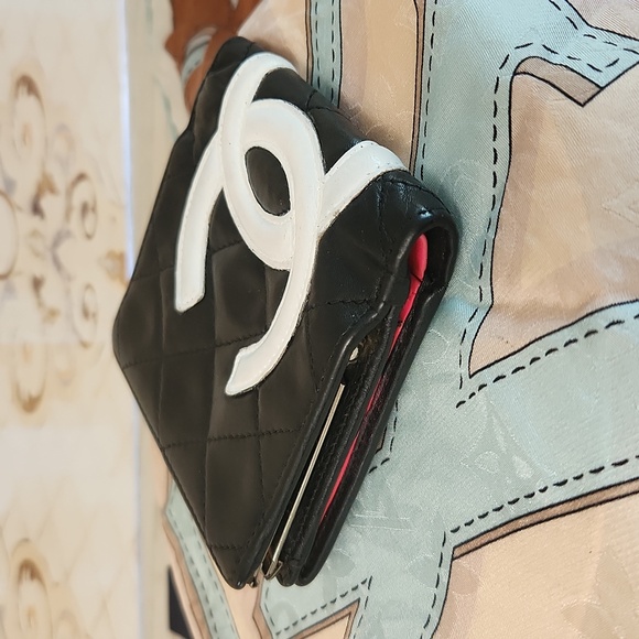 - `ღ´- ♥ -`ღ´-♥.-ღ´- AUTHENTIC Chanel Cambon CC Wallet `ღ´- ♥ -`ღ´-♥.-ღ´- - Picture 5 of 16